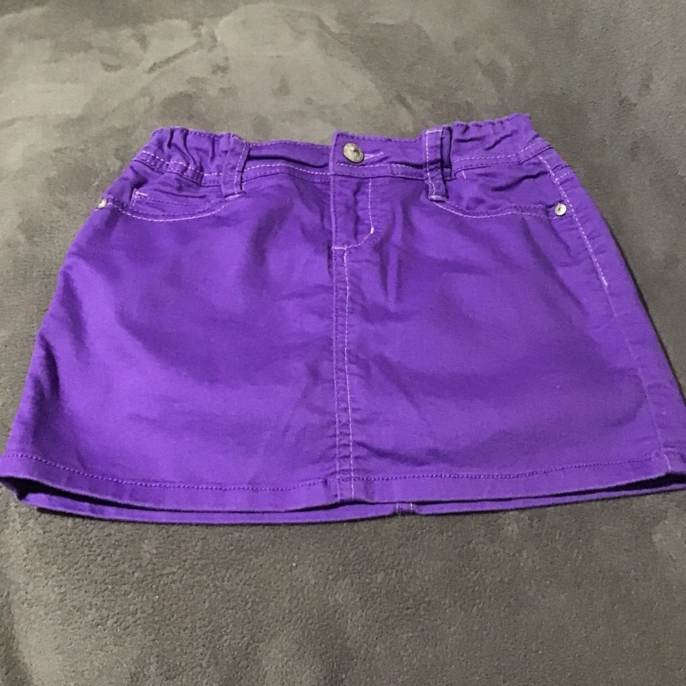 Girls skirt